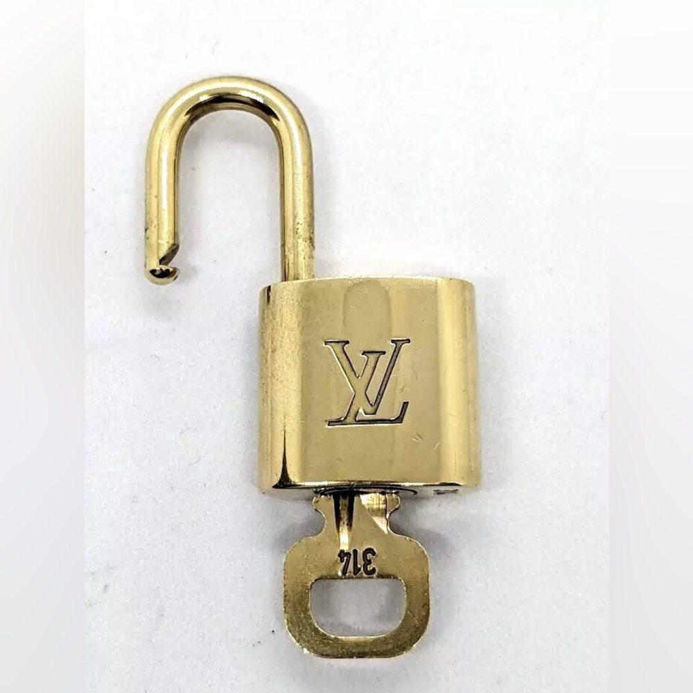 Authentic Louis Vuitton Lock And Key #317 #313 #306 #322 #316 View 3